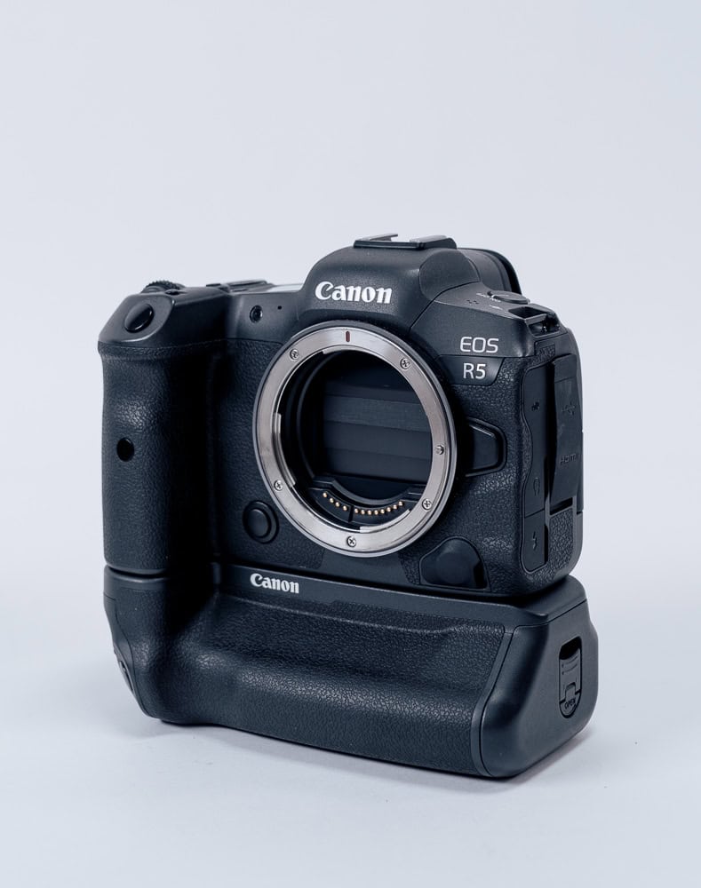 Canon EOS R5 (Kit)